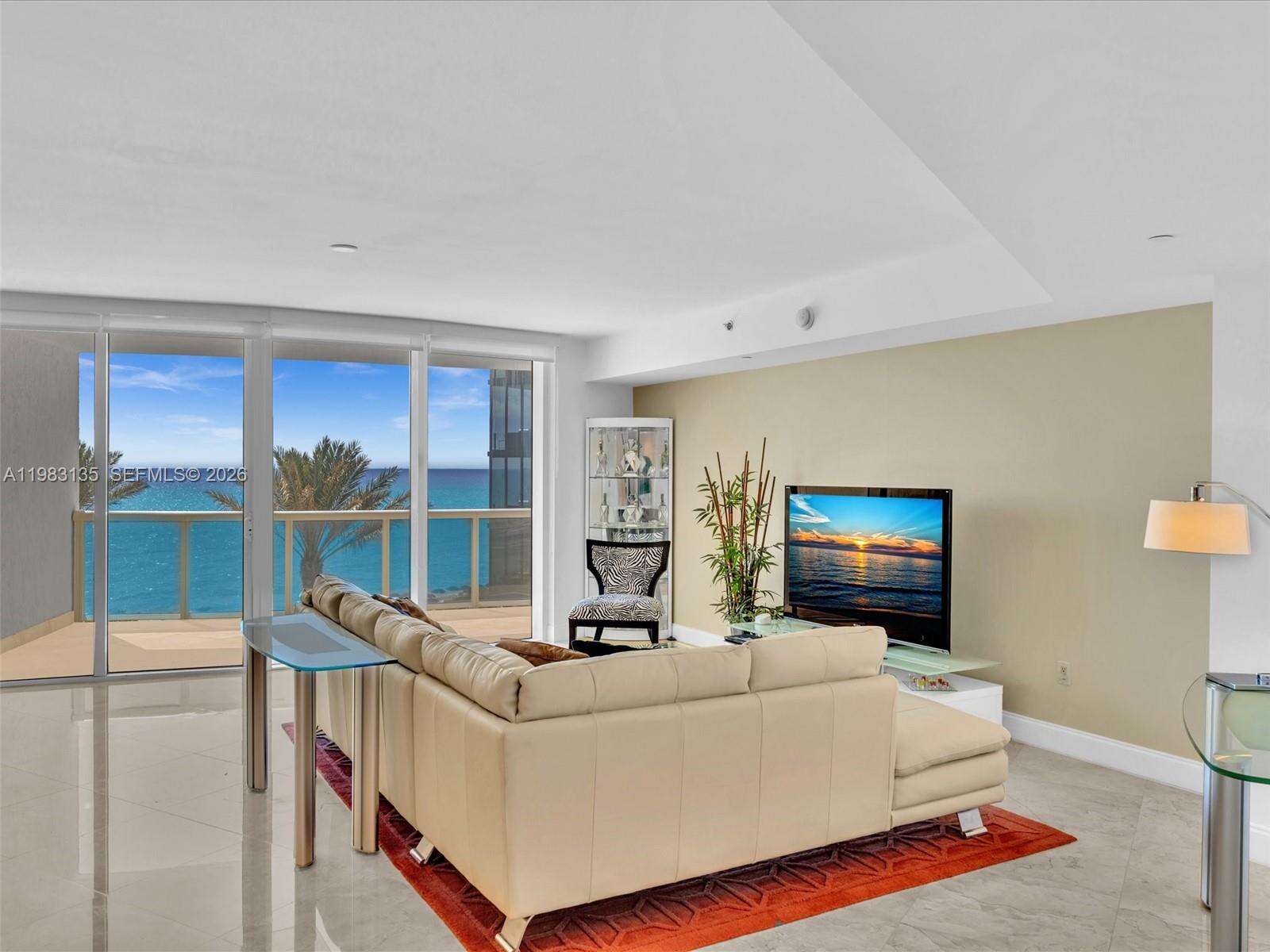 OCEAN FOUR - 17201 Collins Ave, Sunny Isles Beach, FL 33160 | Picture 6
