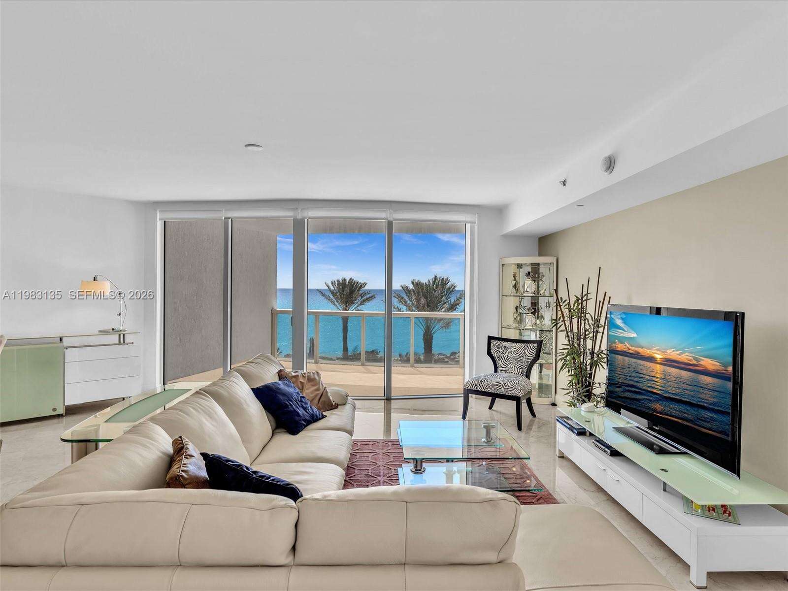 OCEAN FOUR - 17201 Collins Ave, Sunny Isles Beach, FL 33160 | Picture 7