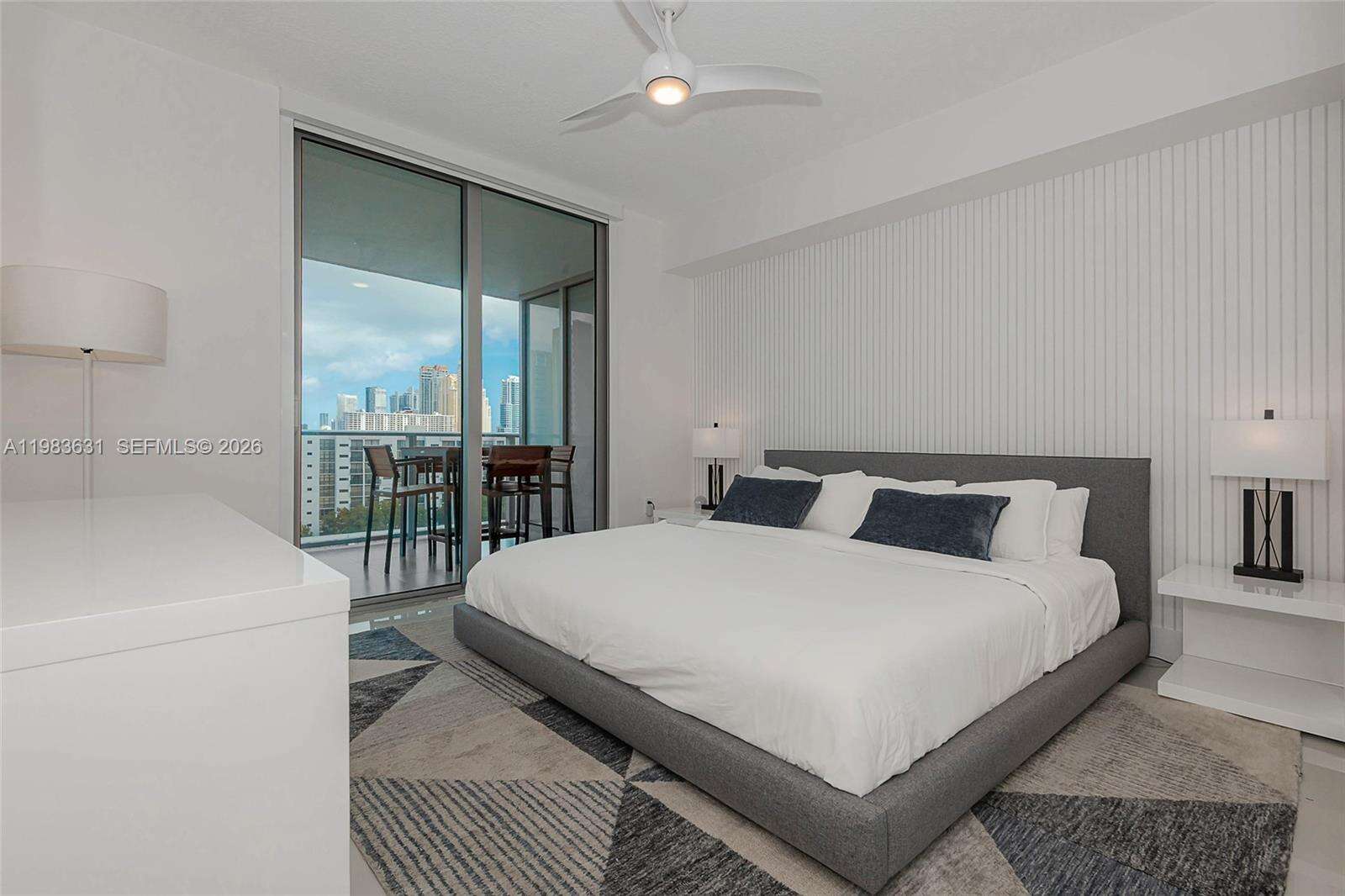 PARQUE TOWERS - 300 Sunny Isles Blvd, Sunny Isles Beach, FL 33160 | Picture 14