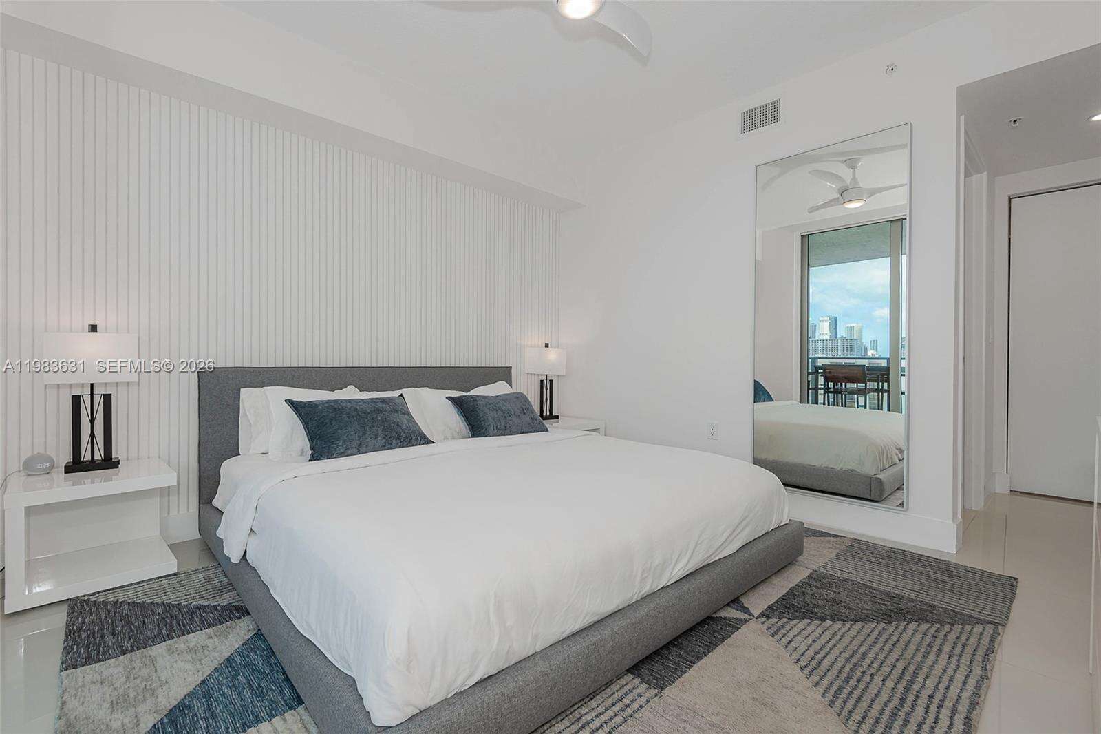 PARQUE TOWERS - 300 Sunny Isles Blvd, Sunny Isles Beach, FL 33160 | Picture 16