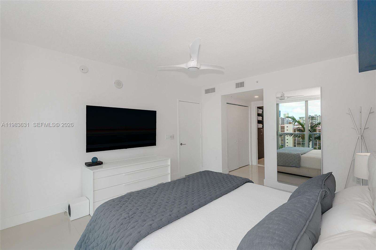 PARQUE TOWERS - 300 Sunny Isles Blvd, Sunny Isles Beach, FL 33160 | Picture 21