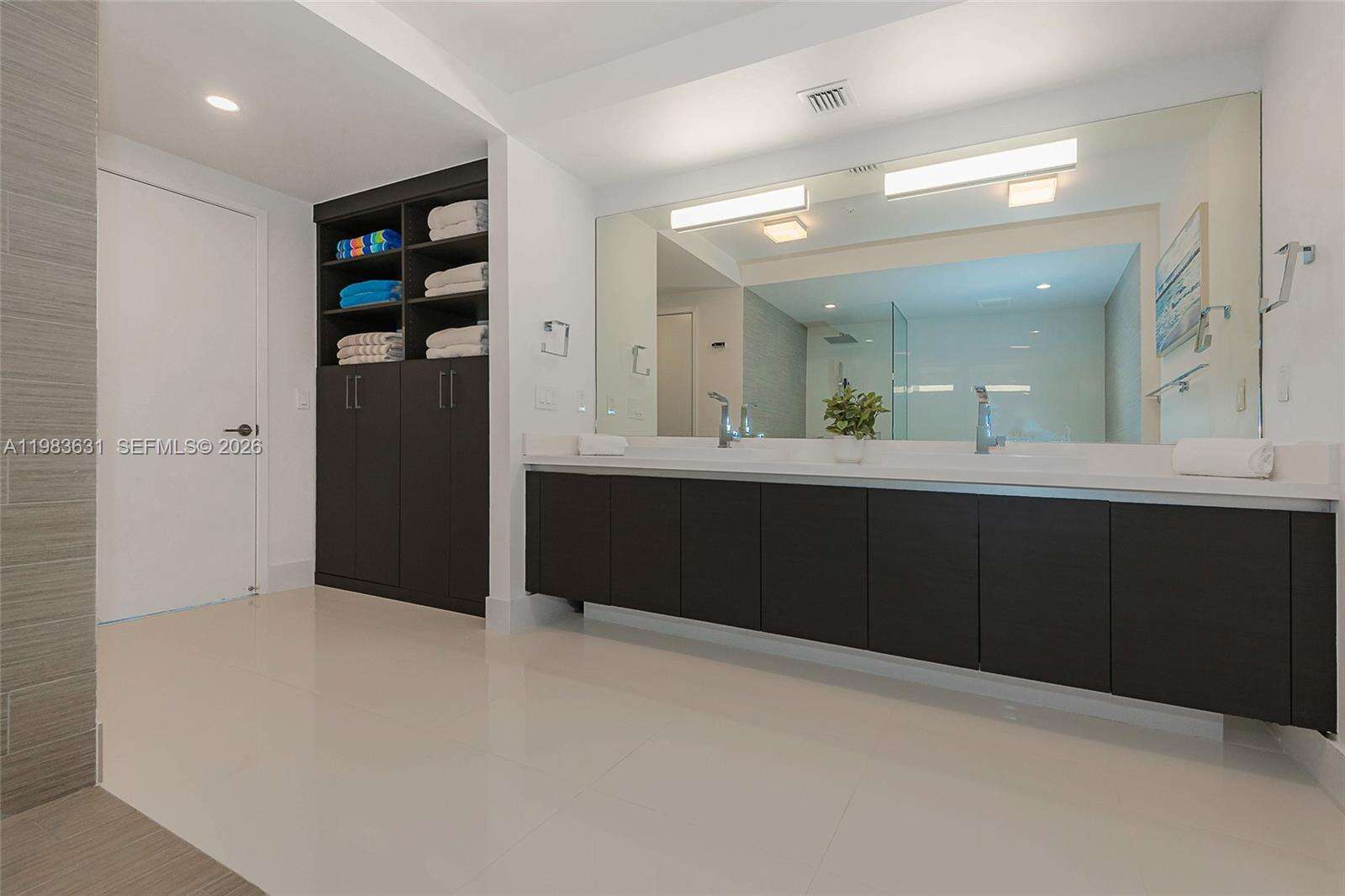 PARQUE TOWERS - 300 Sunny Isles Blvd, Sunny Isles Beach, FL 33160 | Picture 22