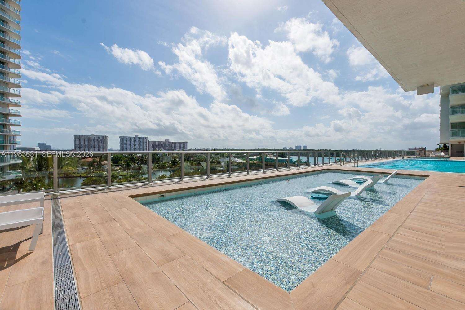 PARQUE TOWERS - 300 Sunny Isles Blvd, Sunny Isles Beach, FL 33160 | Picture 33