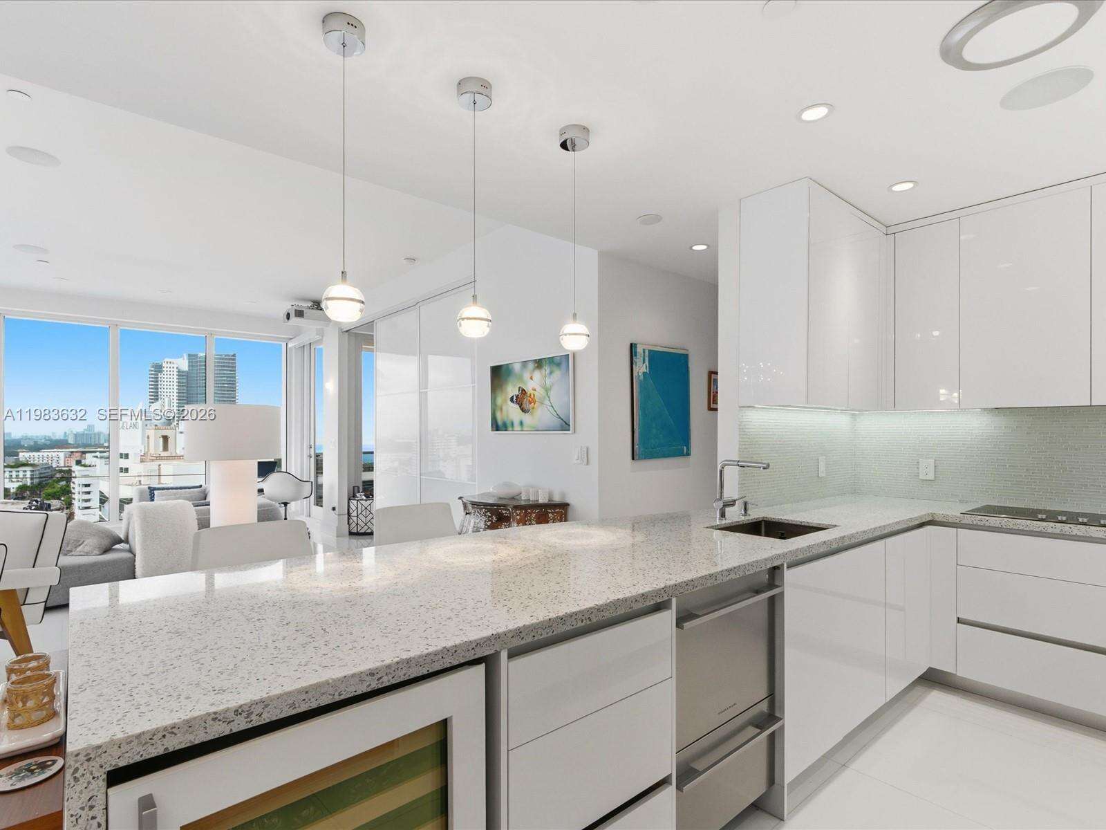 THE DECOPLAGE - 100 Lincoln Rd, Miami Beach, FL 33139 | Picture 9