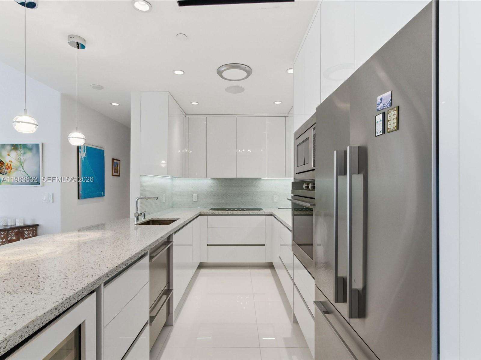 THE DECOPLAGE - 100 Lincoln Rd, Miami Beach, FL 33139 | Picture 10