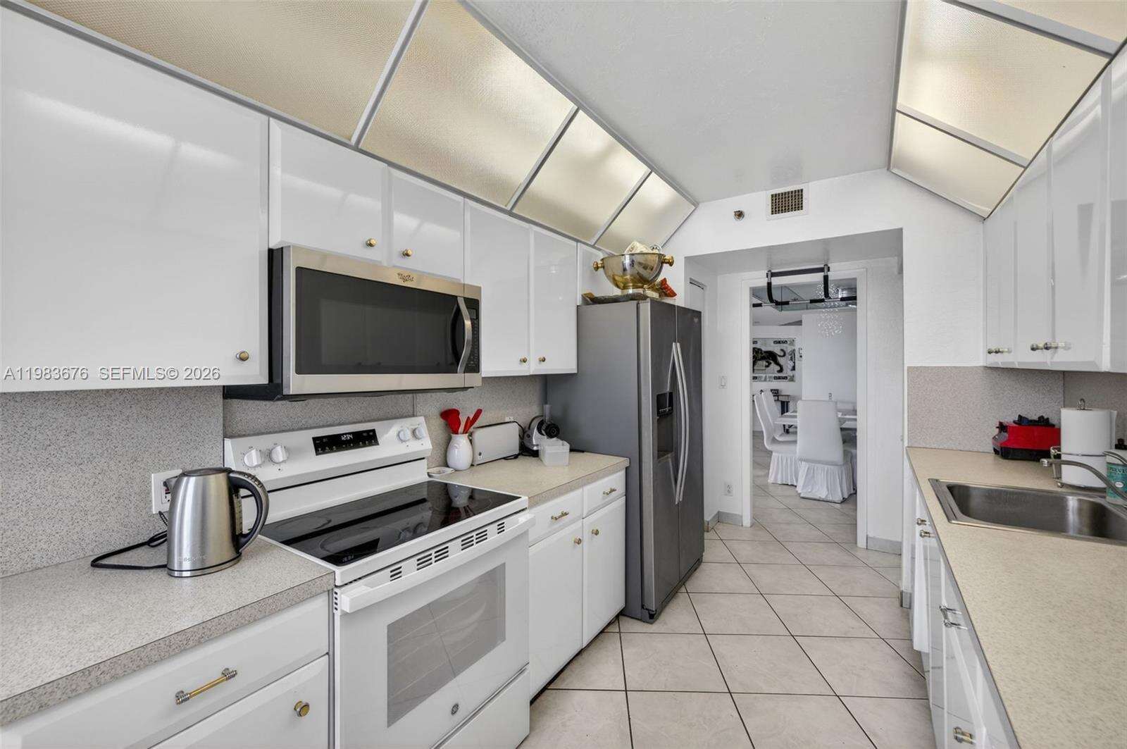 Hamptons West at 20281 Country Club Dr, Aventura, FL 33180 - For Sale photo 24