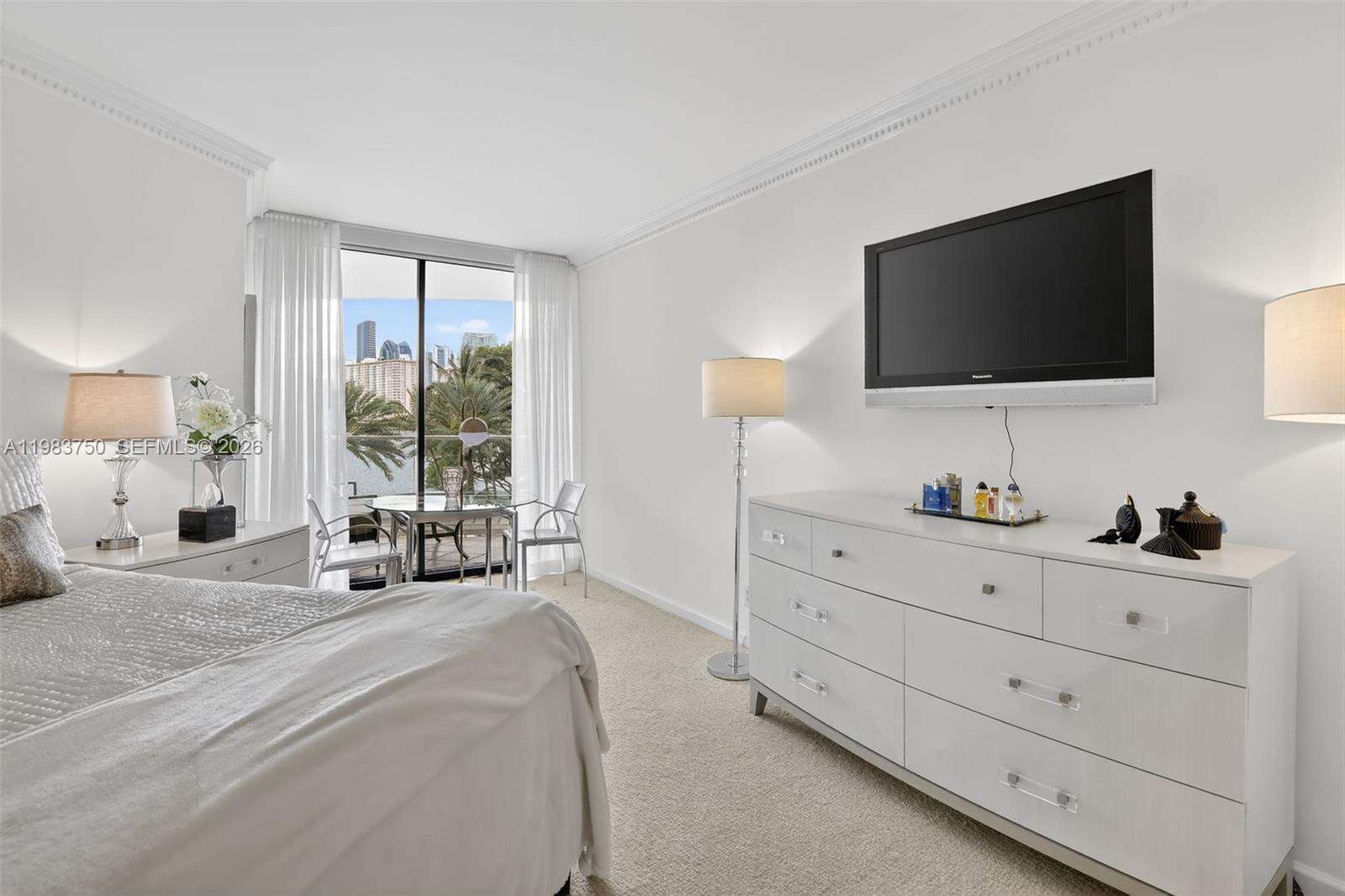 2800 Williams Island at 2800 Island Blvd, Aventura, FL 33160 - For Sale photo 21