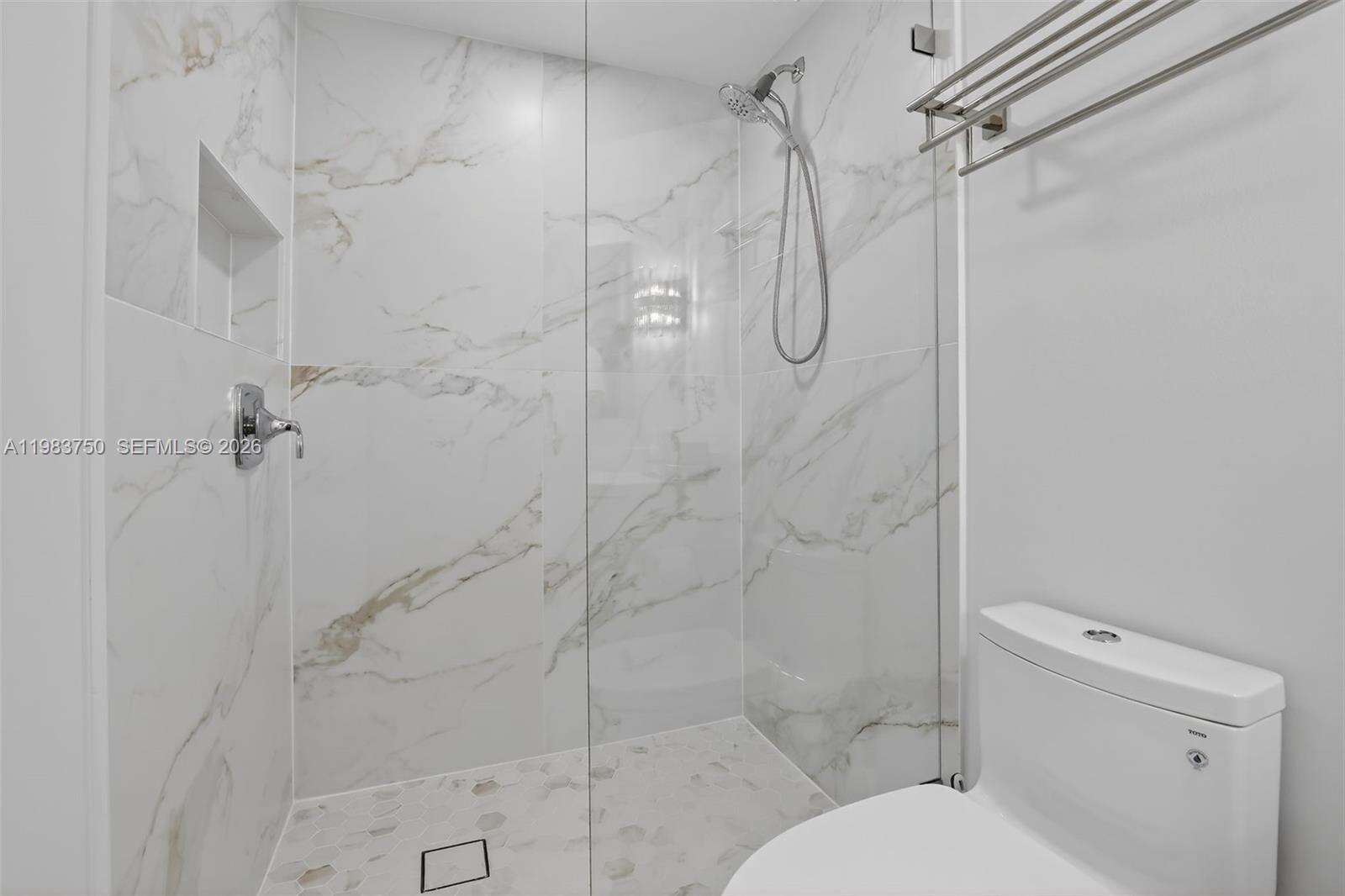 2800 Williams Island at 2800 Island Blvd, Aventura, FL 33160 - For Sale photo 36