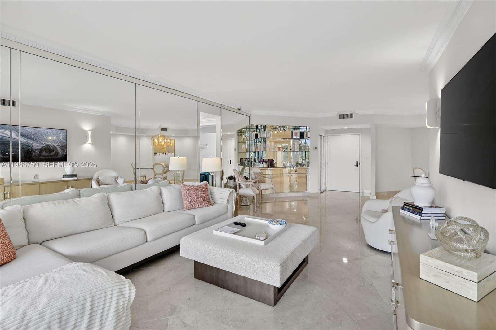 2800 Williams Island at 2800 Island Blvd, Aventura, FL 33160 - For Sale photo 5