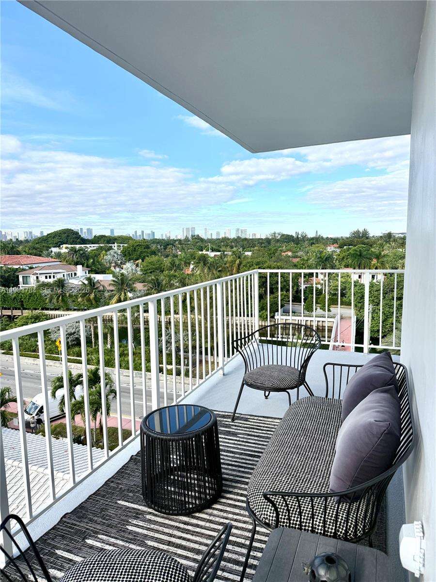 Clearview Towers at 2829 Indian Creek Dr, Miami Beach, FL 33140 - For Sale photo 1