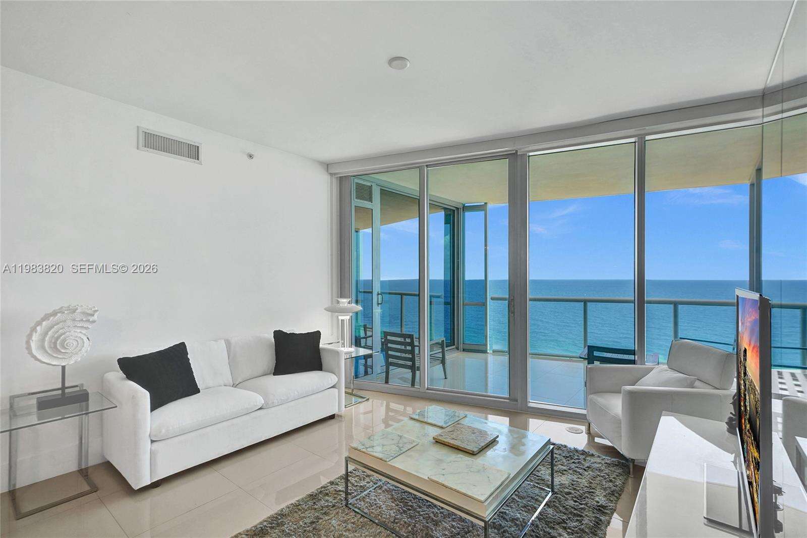 JADE OCEAN - 17121 Collins Ave, Sunny Isles Beach, FL 33160 | Picture 7
