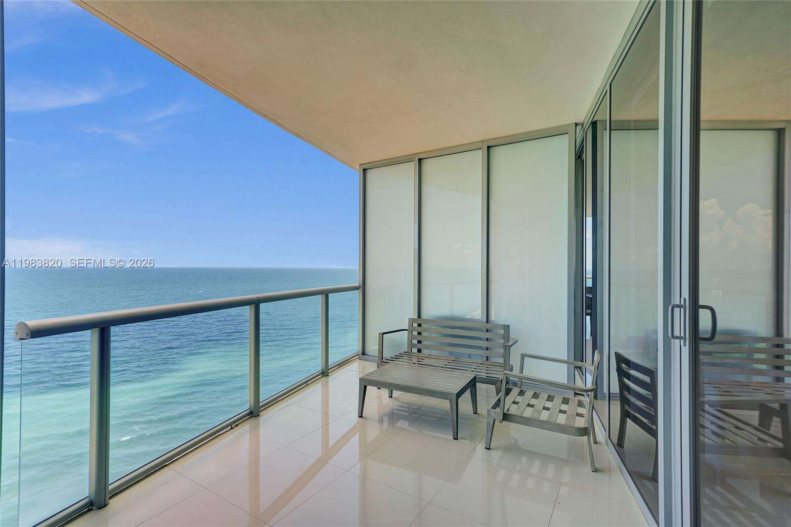 JADE OCEAN - 17121 Collins Ave, Sunny Isles Beach, FL 33160 | Picture 9