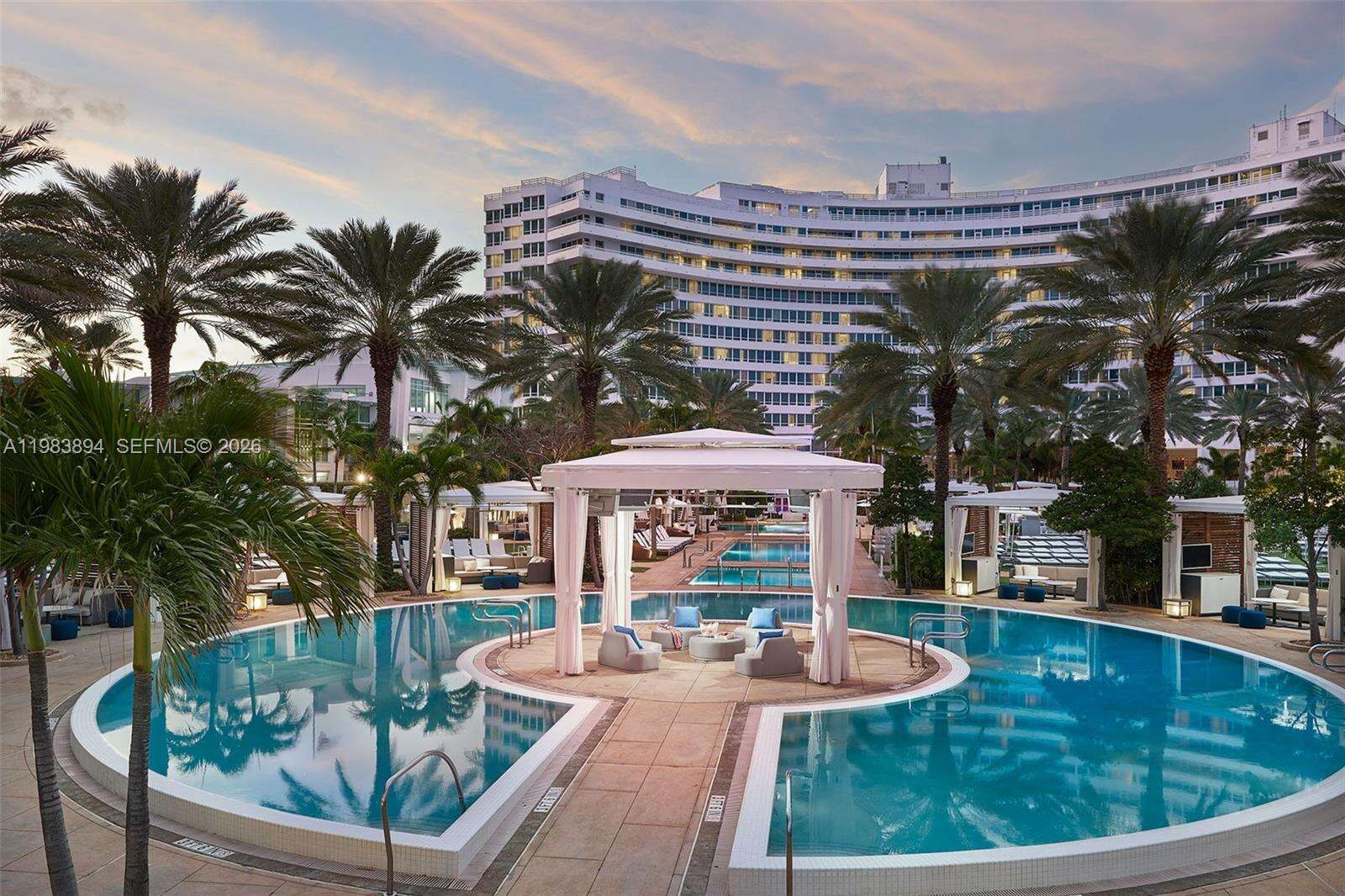 FONTAINEBLEAU III OCEAN CLUB - 4391 Collins Ave, Miami Beach, FL 33140 | Picture 45