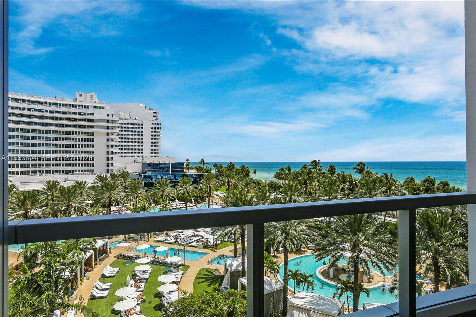 FONTAINEBLEAU III OCEAN CLUB - 4391 Collins Ave, Miami Beach, FL 33140 | Picture 9
