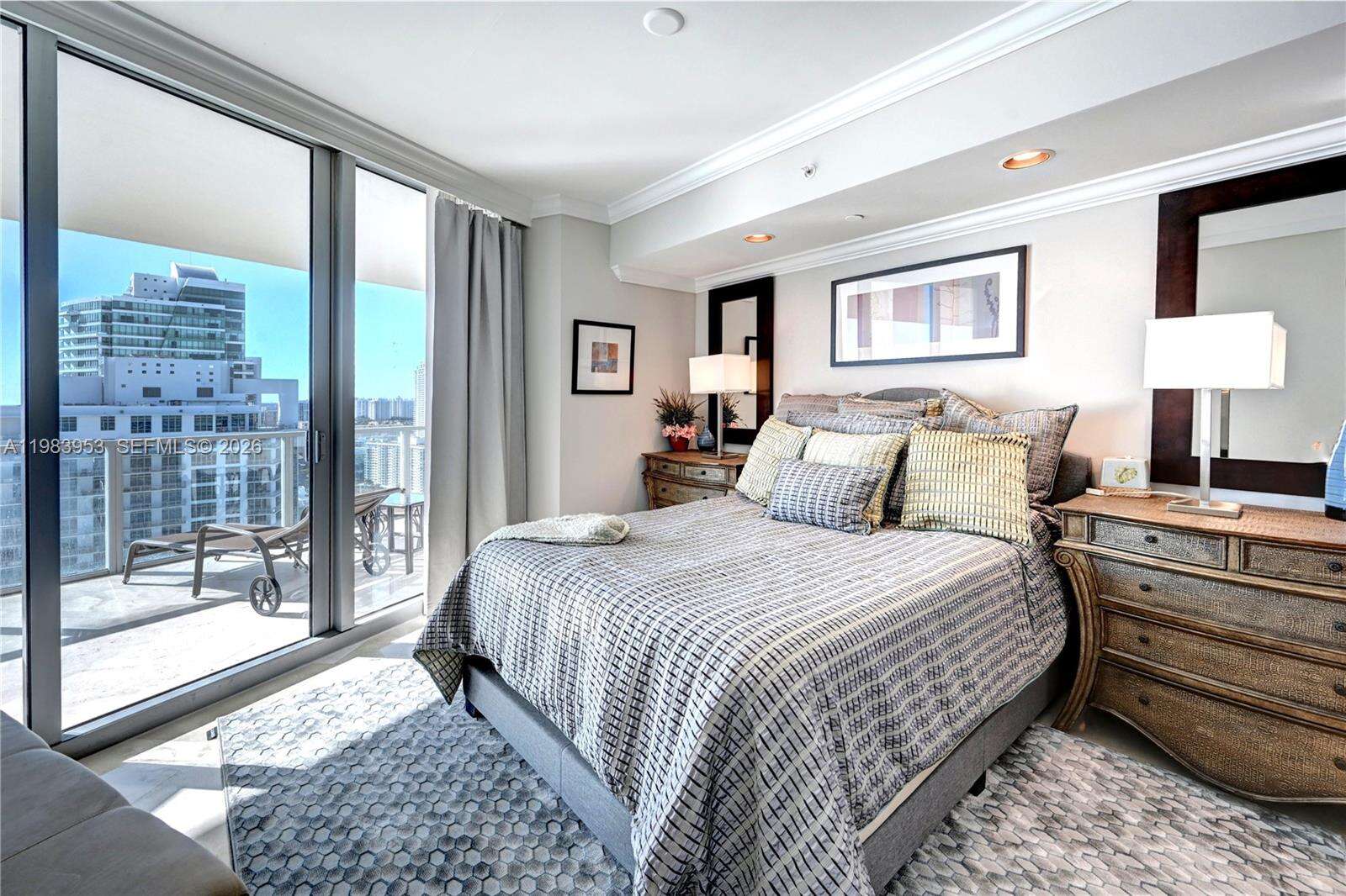 OCEAN PALMS - 3101 Ocean Dr, Hollywood, FL 33019 | Picture 19