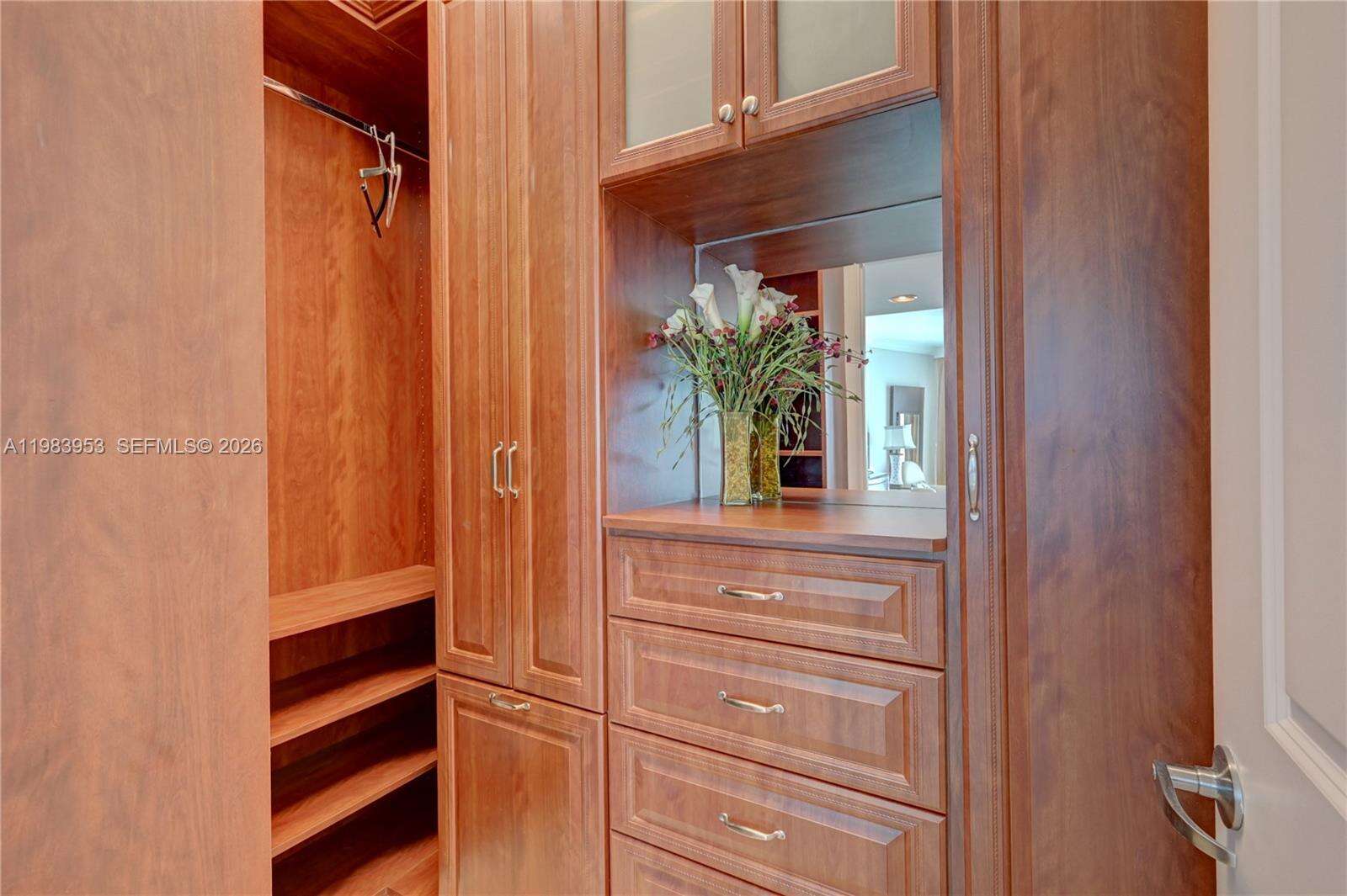 OCEAN PALMS - 3101 Ocean Dr, Hollywood, FL 33019 | Picture 23