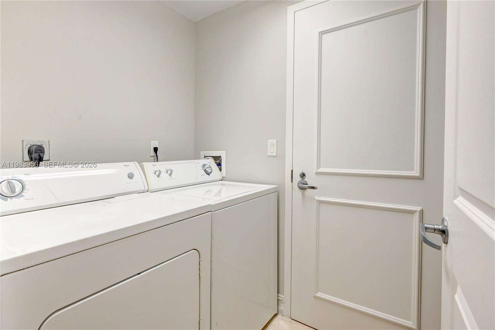 OCEAN PALMS - 3101 Ocean Dr, Hollywood, FL 33019 | Picture 28