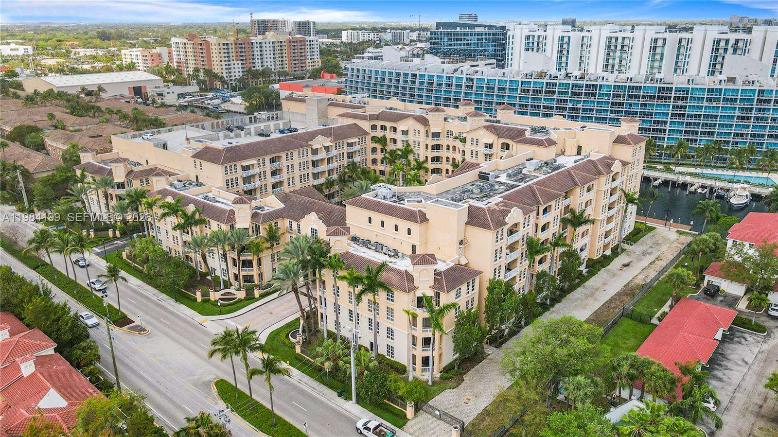 Alaqua at 3001 185 St, Aventura, FL 33180 - For Sale photo 68