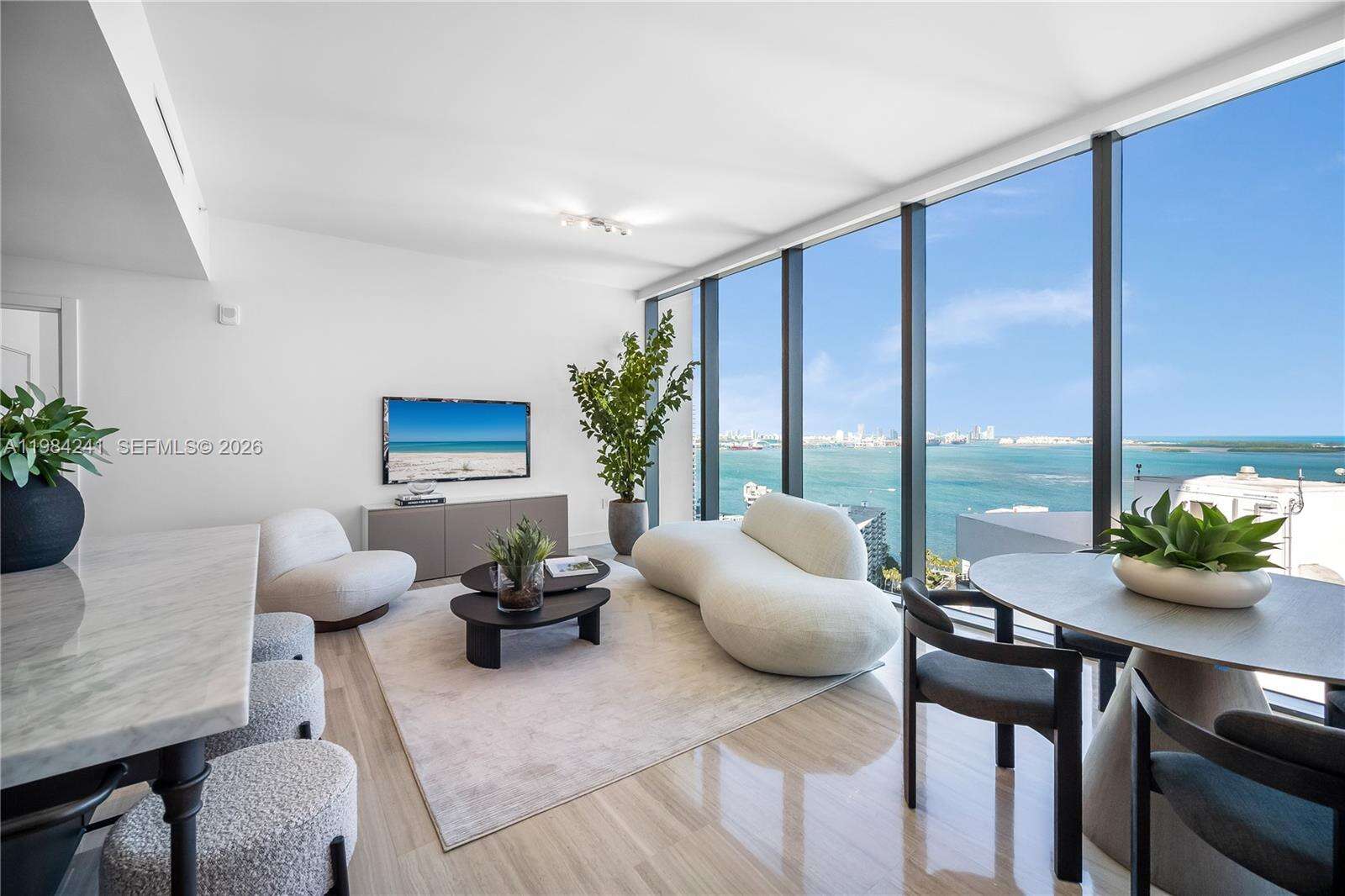 ECHO BRICKELL - 1451 Brickell Ave, Miami, FL 33131 | Picture 3