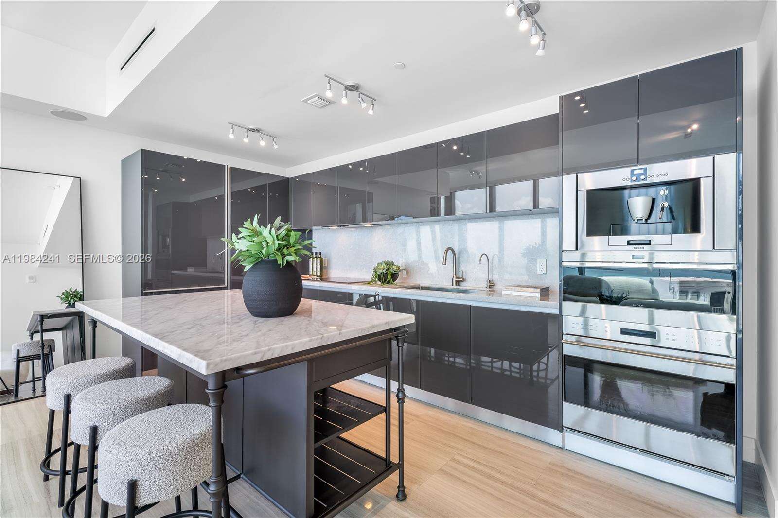 ECHO BRICKELL - 1451 Brickell Ave, Miami, FL 33131 | Picture 8