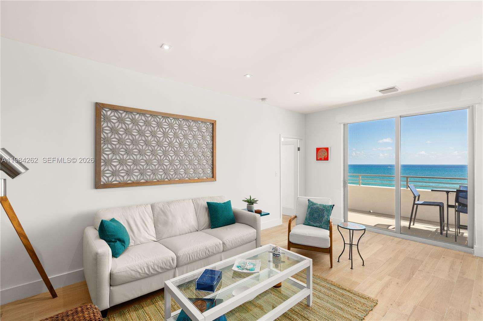 Oceanside Plaza at 5555 Collins Ave, Miami Beach, FL 33140 - For Sale photo 9