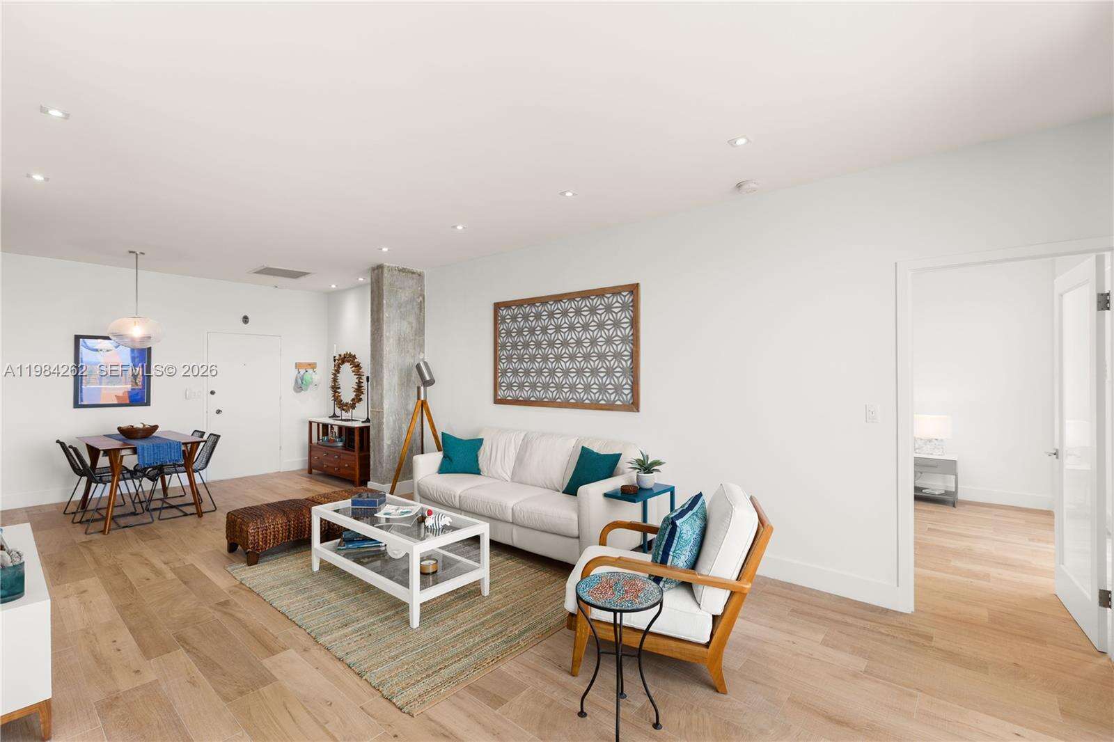 Oceanside Plaza at 5555 Collins Ave, Miami Beach, FL 33140 - For Sale photo 10