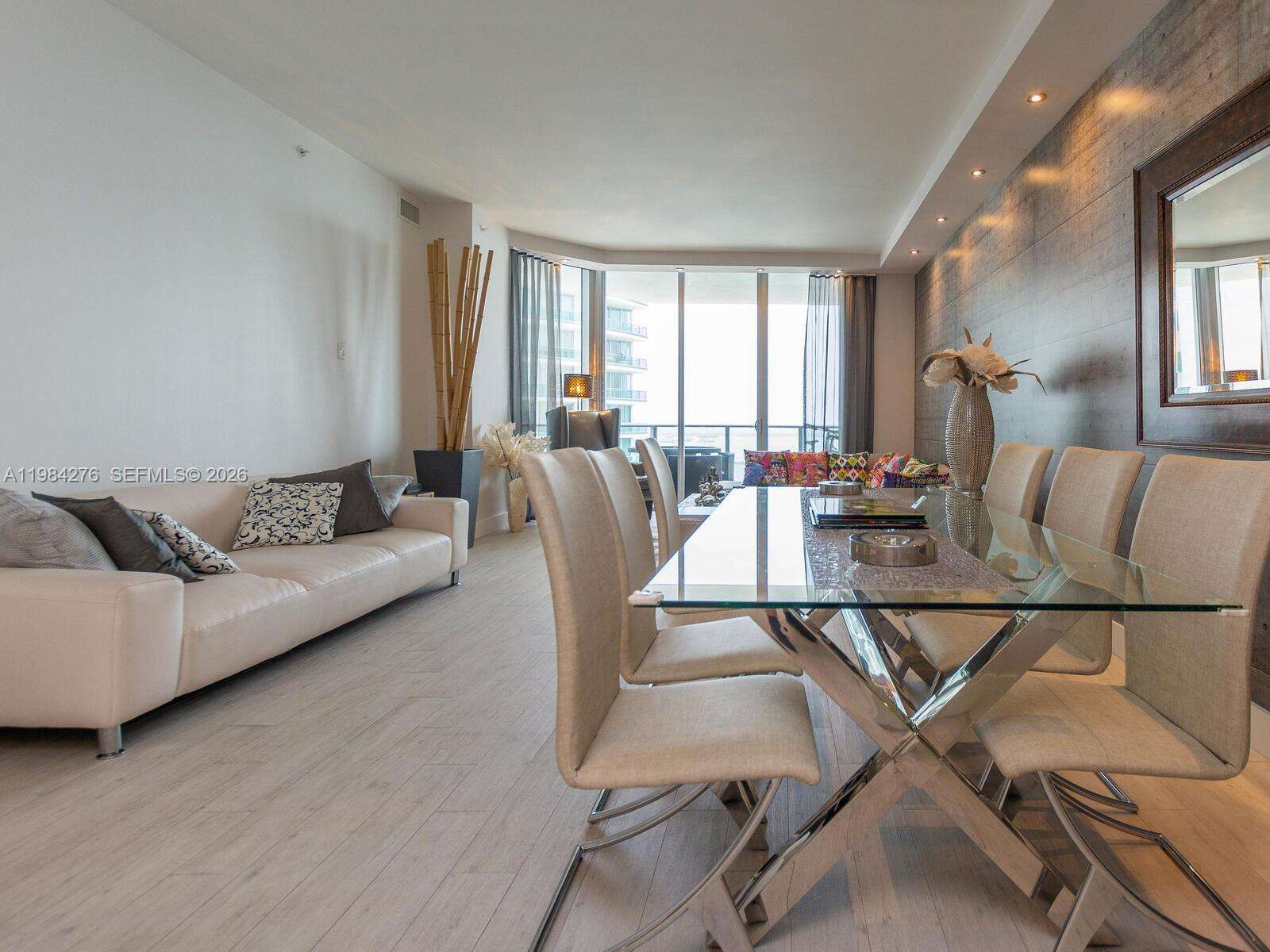 BRICKELLHOUSE - 1300 Brickell Bay Dr, Miami, FL 33131 | Picture 12