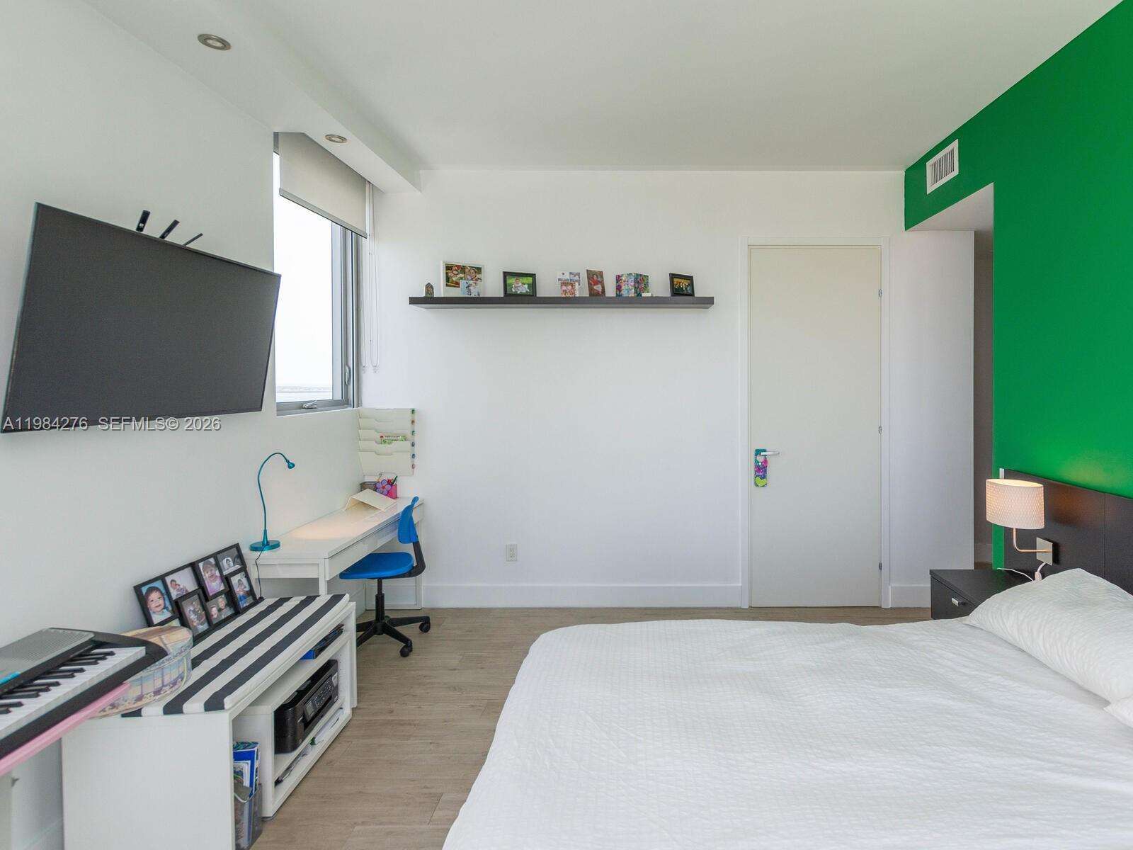 BRICKELLHOUSE - 1300 Brickell Bay Dr, Miami, FL 33131 | Picture 52