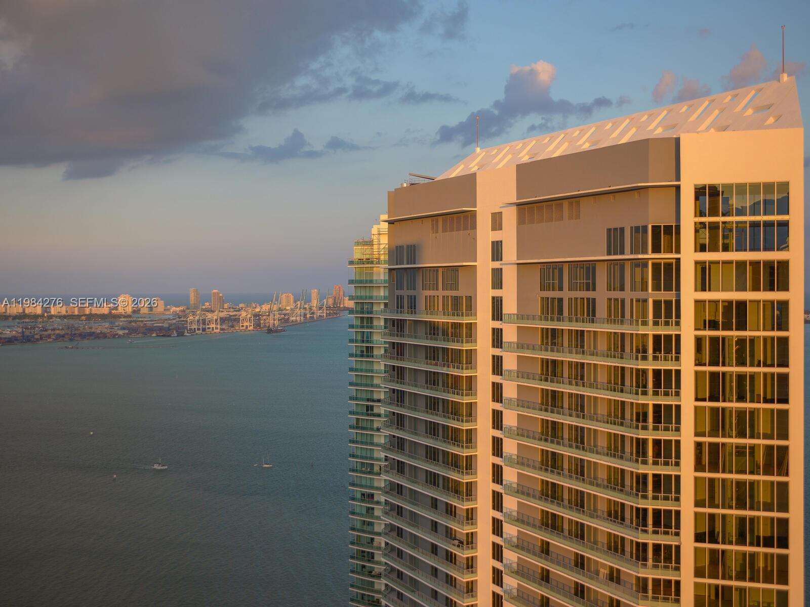 BRICKELLHOUSE - 1300 Brickell Bay Dr, Miami, FL 33131 | Picture 70