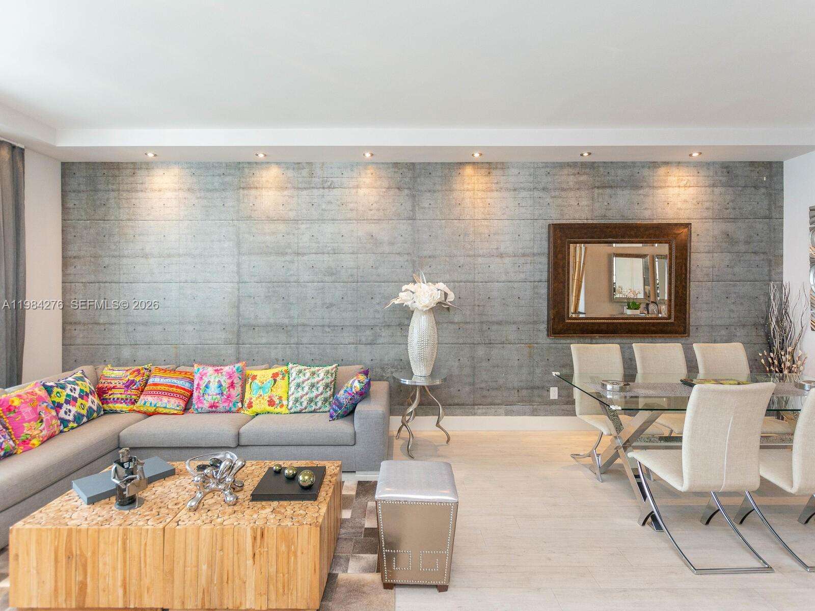 BRICKELLHOUSE - 1300 Brickell Bay Dr, Miami, FL 33131 | Picture 8