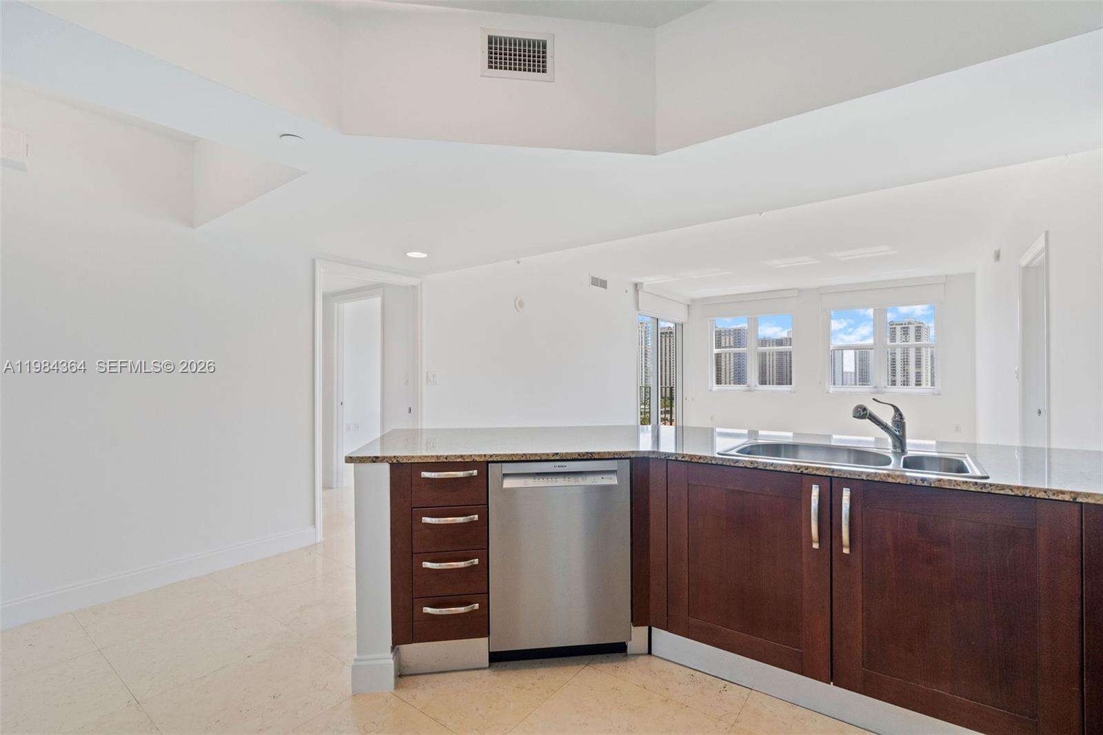 Turnberry Village North at 20000 Country Club Dr, Aventura, FL 33180 - For Sale photo 7