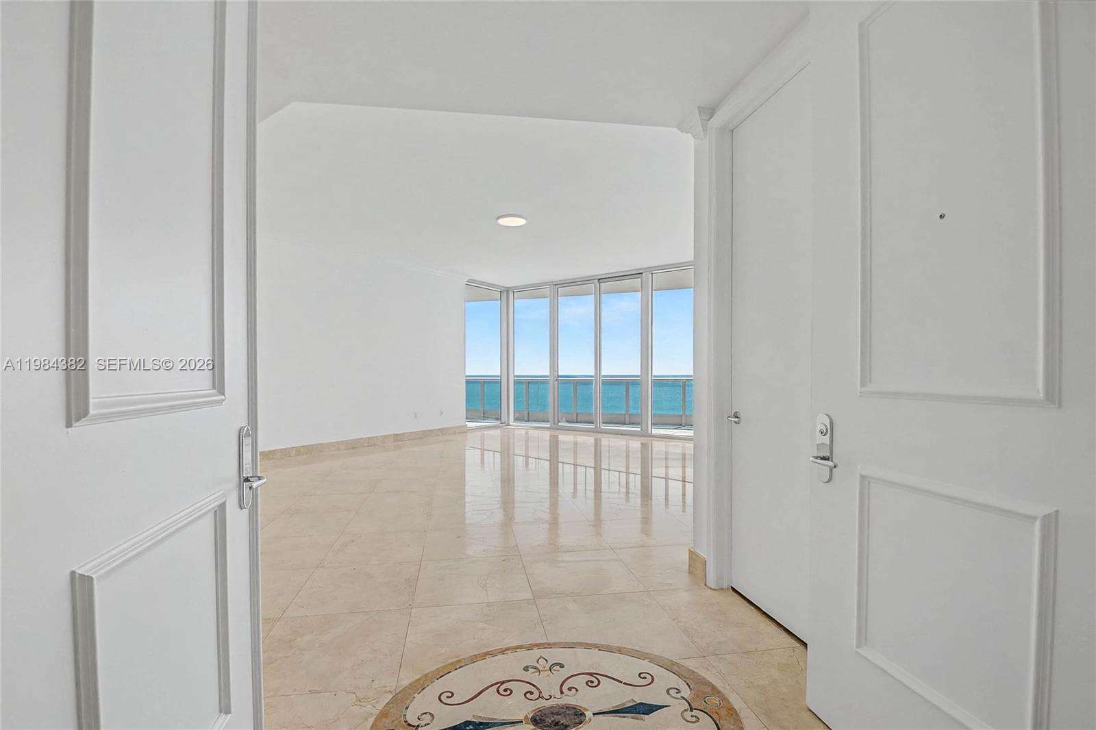 THE RESIDENCES AT THE BATH CLUB - 5959 Collins Ave, Miami Beach, FL 33140 | Picture 12