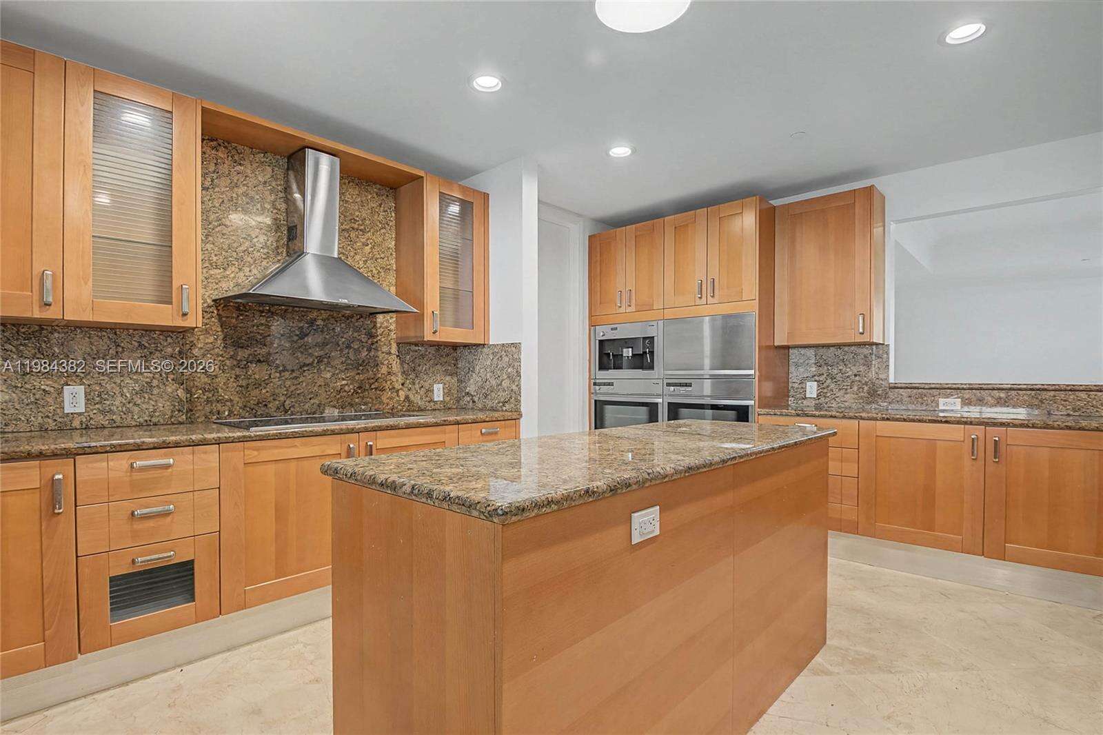 THE RESIDENCES AT THE BATH CLUB - 5959 Collins Ave, Miami Beach, FL 33140 | Picture 17