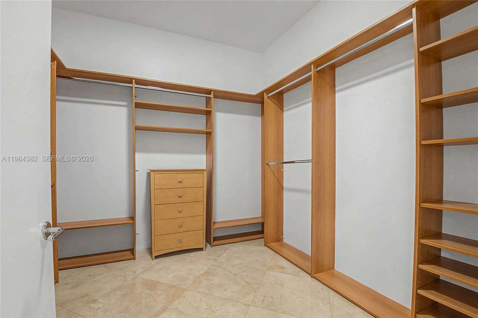 THE RESIDENCES AT THE BATH CLUB - 5959 Collins Ave, Miami Beach, FL 33140 | Picture 30