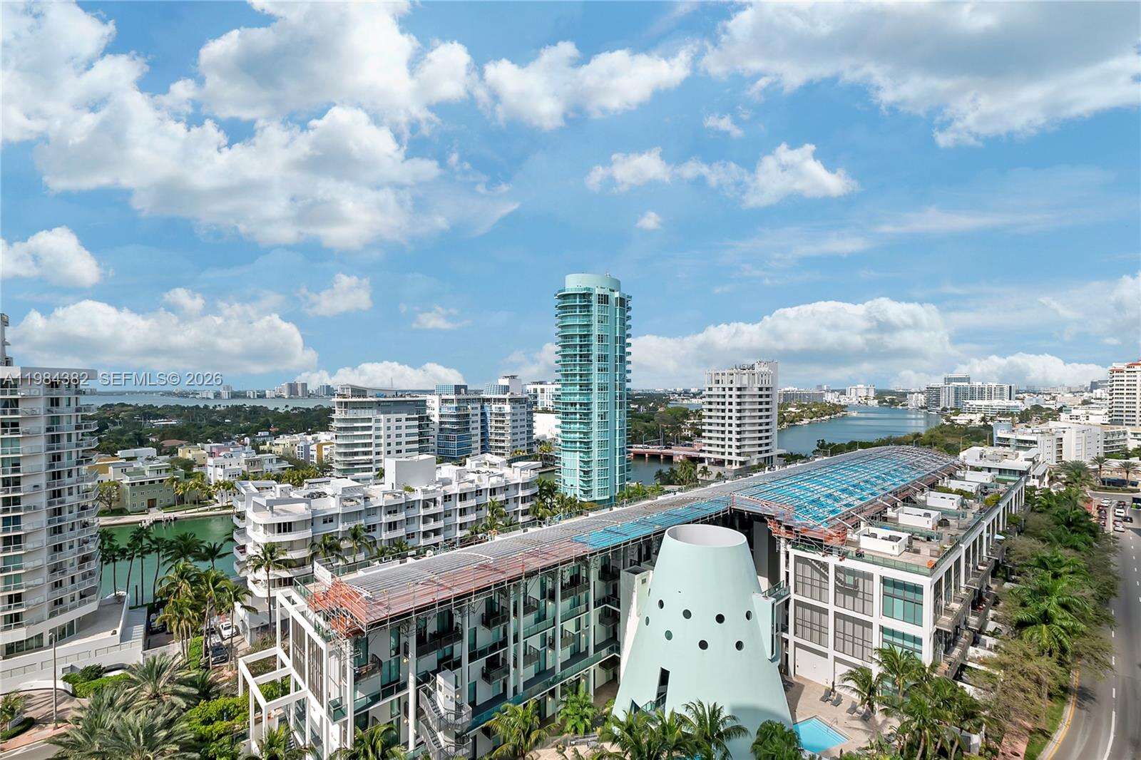 THE RESIDENCES AT THE BATH CLUB - 5959 Collins Ave, Miami Beach, FL 33140 | Picture 5
