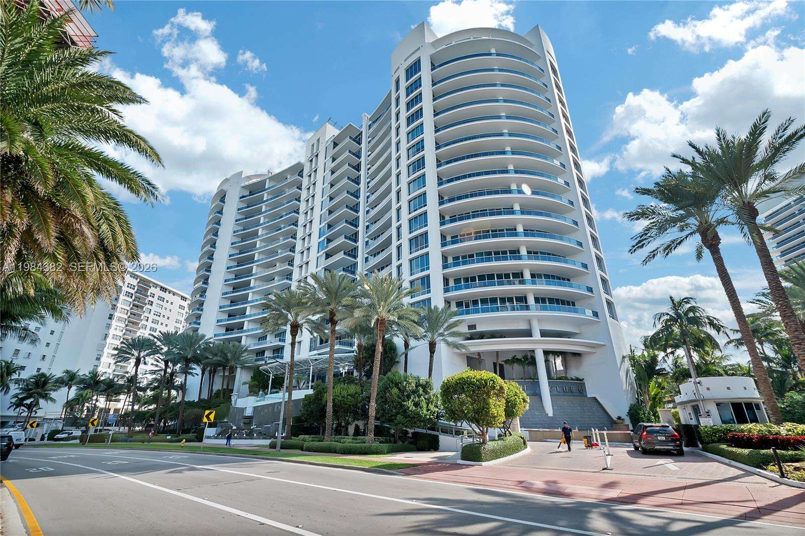 THE RESIDENCES AT THE BATH CLUB - 5959 Collins Ave, Miami Beach, FL 33140 | Picture 41