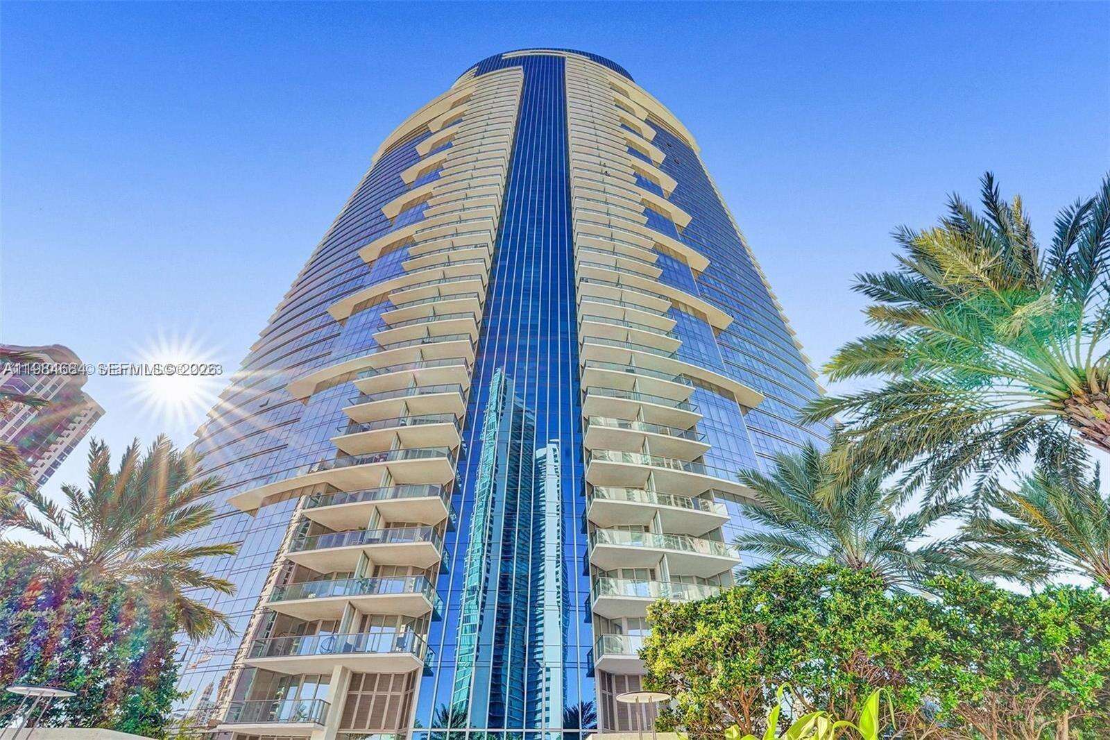 PARAMOUNT MIAMI WORLDCENTER - 851 1 Ave, Miami, FL 33132 | Picture 21