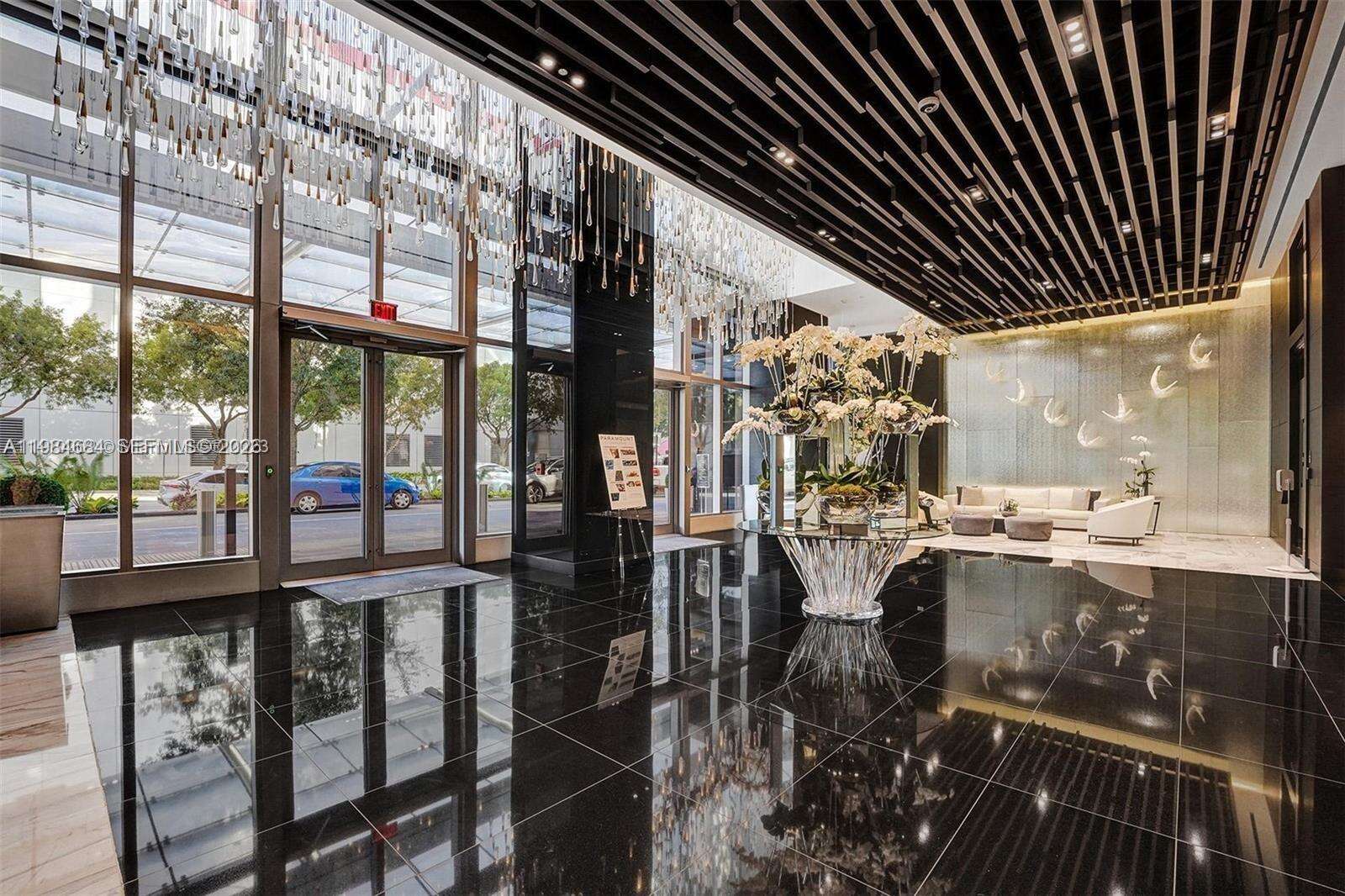 PARAMOUNT MIAMI WORLDCENTER - 851 1 Ave, Miami, FL 33132 | Picture 22