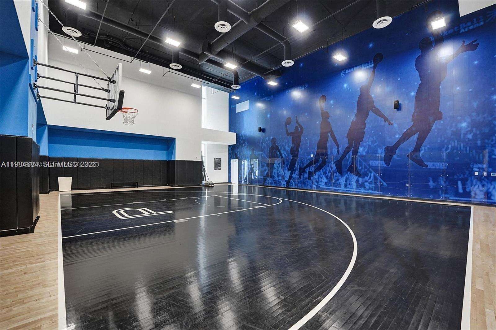 PARAMOUNT MIAMI WORLDCENTER - 851 1 Ave, Miami, FL 33132 | Picture 34