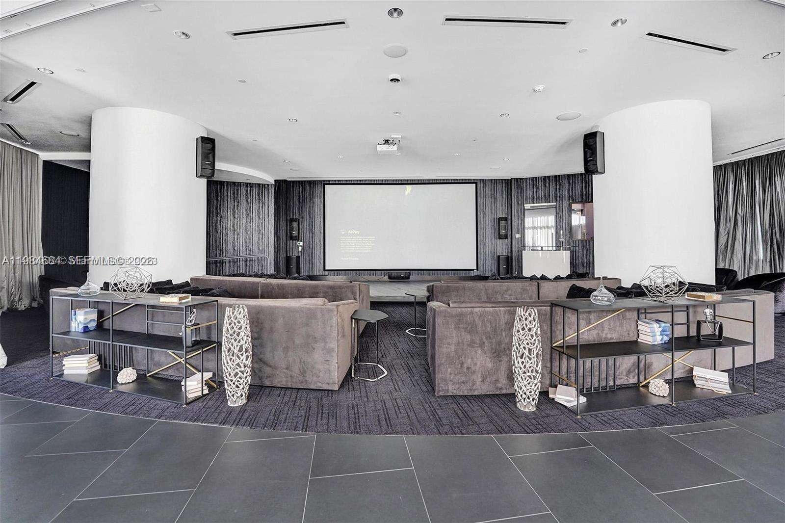 PARAMOUNT MIAMI WORLDCENTER - 851 1 Ave, Miami, FL 33132 | Picture 44