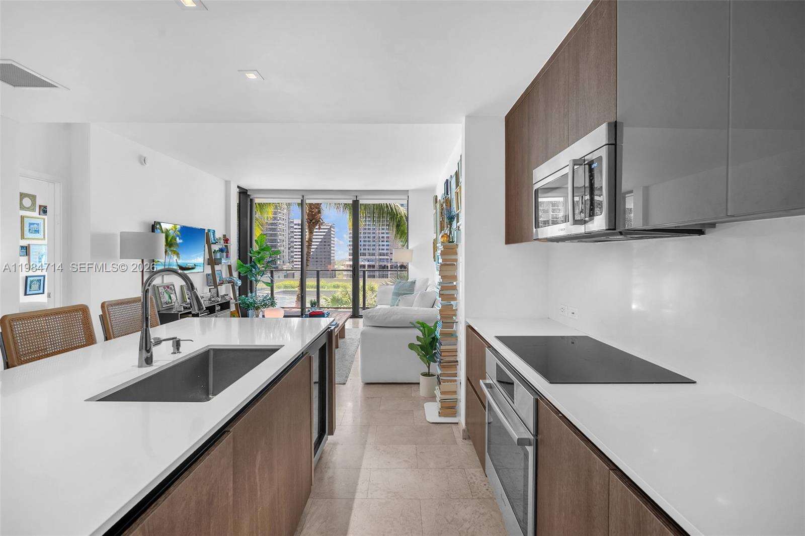 Reach Brickell at 68 6 St, Miami, FL 33131 - For Sale photo 9