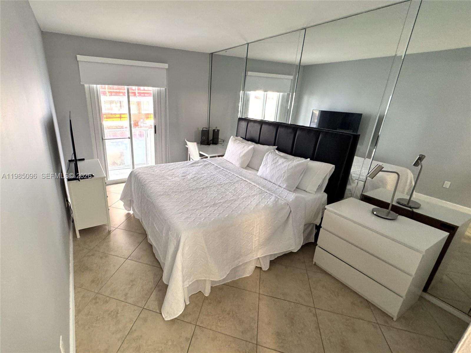 Carlisle On The Ocean at 9195 Collins Ave, Surfside, FL 33154 - For Sale photo 7