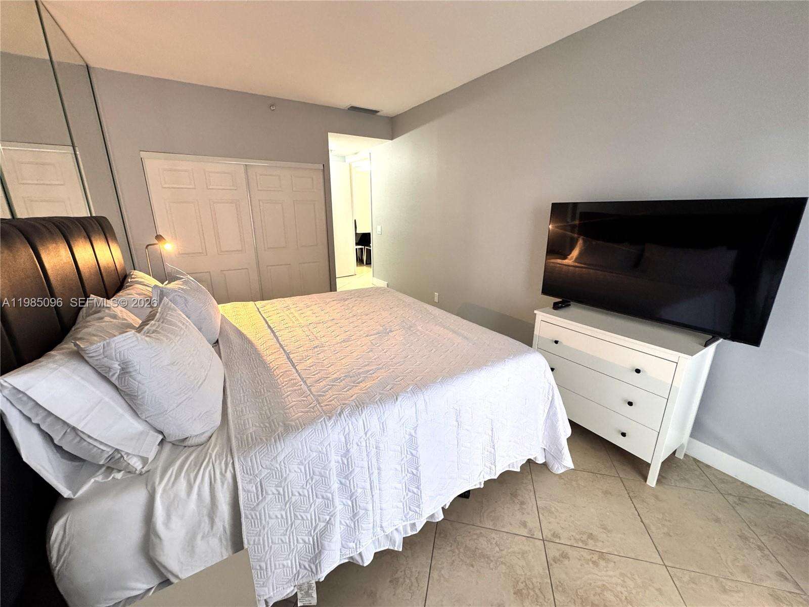 Carlisle On The Ocean at 9195 Collins Ave, Surfside, FL 33154 - For Sale photo 8