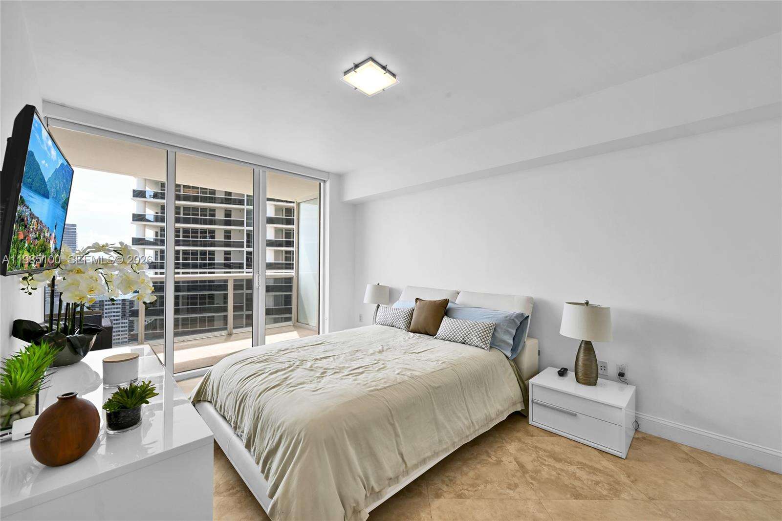 The Beach Club Two at 1830 Ocean Dr, Hallandale Beach, FL 33009 - For Sale photo 19