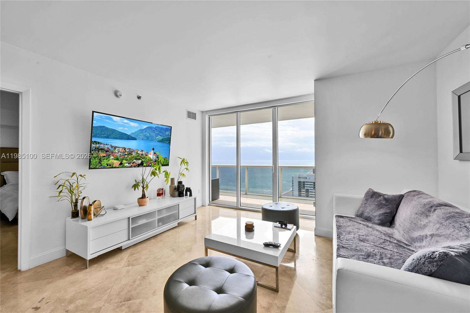 The Beach Club Two at 1830 Ocean Dr, Hallandale Beach, FL 33009 - For Sale photo 7