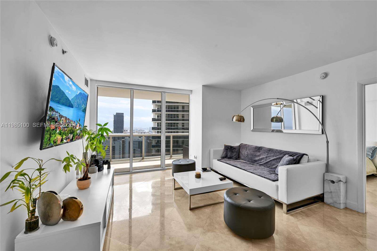 The Beach Club Two at 1830 Ocean Dr, Hallandale Beach, FL 33009 - For Sale photo 8