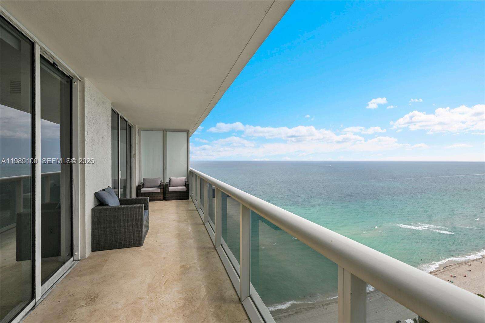 The Beach Club Two at 1830 Ocean Dr, Hallandale Beach, FL 33009 - For Sale photo 9