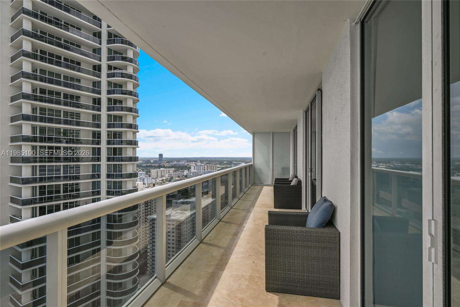 The Beach Club Two at 1830 Ocean Dr, Hallandale Beach, FL 33009 - For Sale photo 10