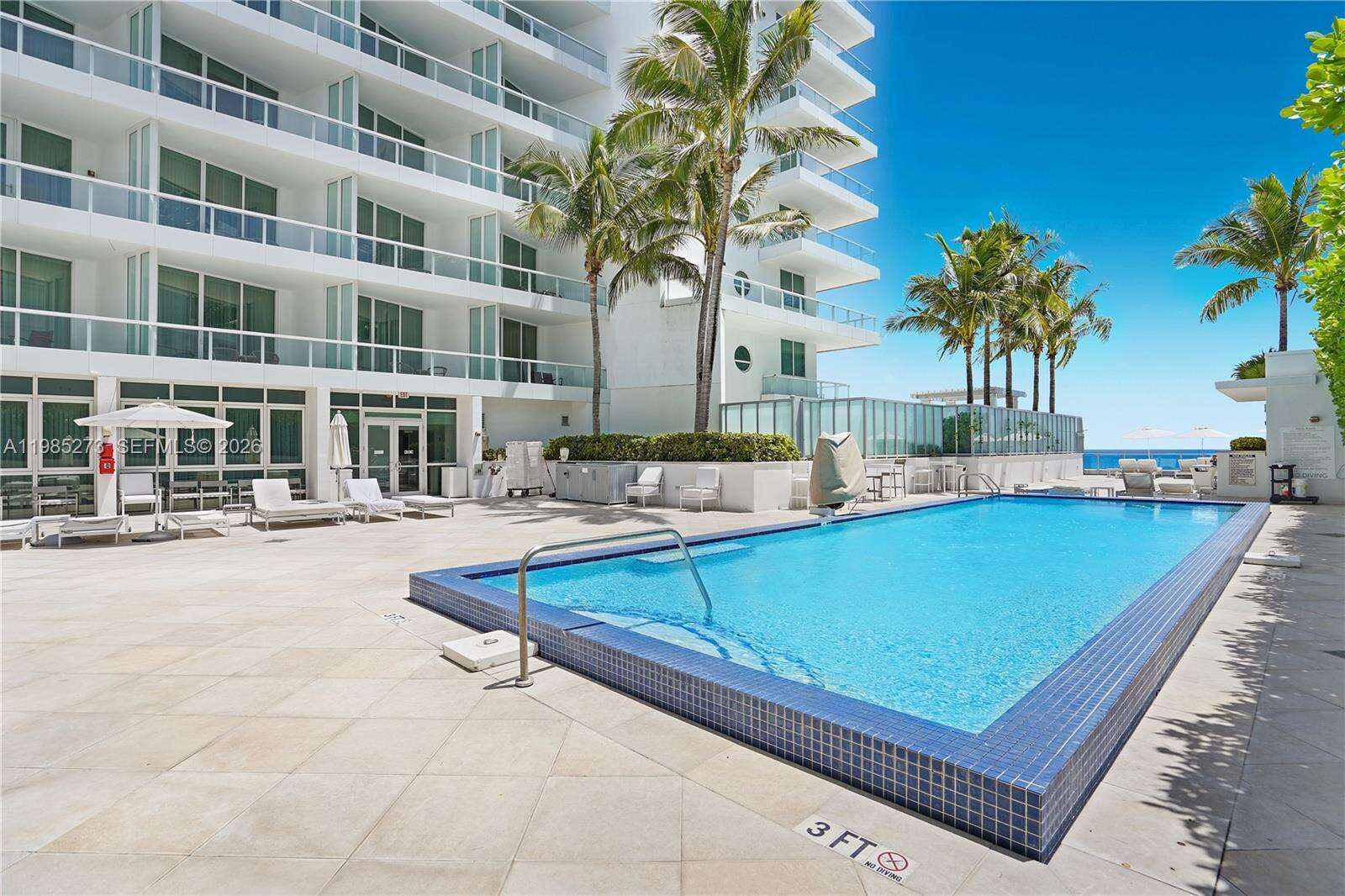 FONTAINEBLEAU III OCEAN CLUB - 4391 Collins Ave, Miami Beach, FL 33140 | Picture 33