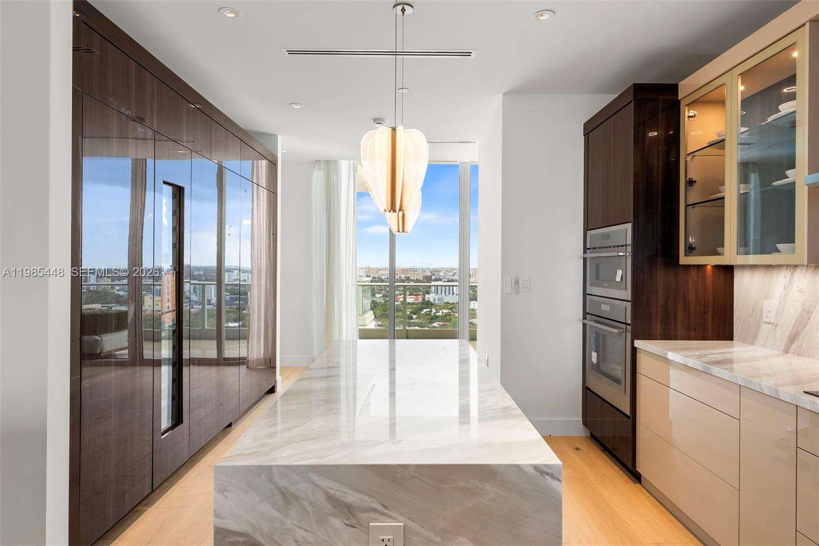 Grovenor House at 2627 Bayshore Dr, Miami, FL 33133 - For Sale photo 16